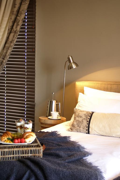 The Village Courtyard Suites & Executive Apartment Windhoek Exterior foto